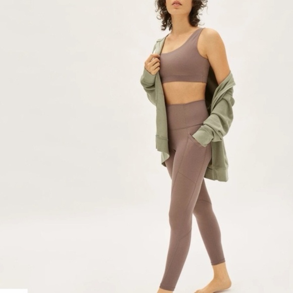 Athleta Brown Taupe 7/8 Salutation Stash Pocket Small Tights Leggings High Waist